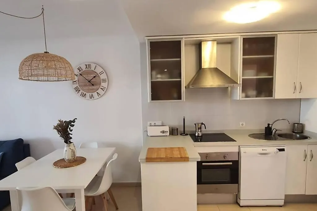 Bajo Con Patio, Piscina Y Playa A 200 Metros Apartment Playas de Vera Spain