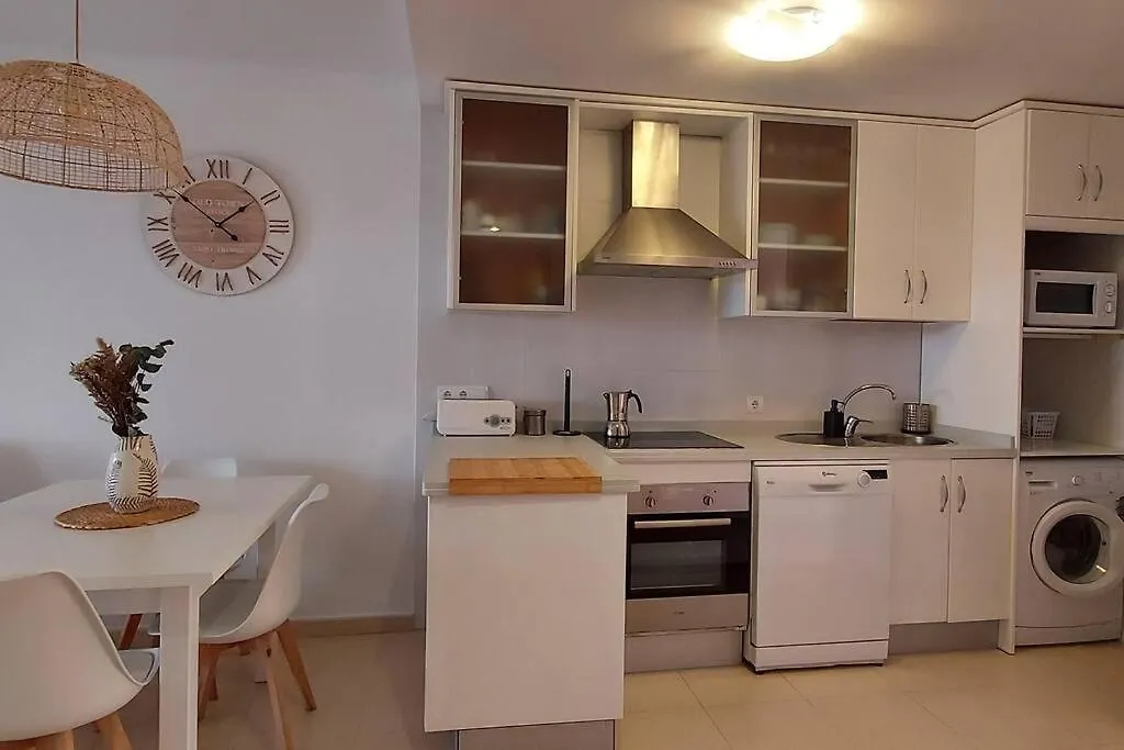 Bajo Con Patio, Piscina Y Playa A 200 Metros Apartment Playas de Vera