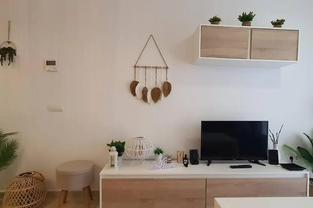 Bajo Con Patio, Piscina Y Playa A 200 Metros Apartment Playas de Vera Spain