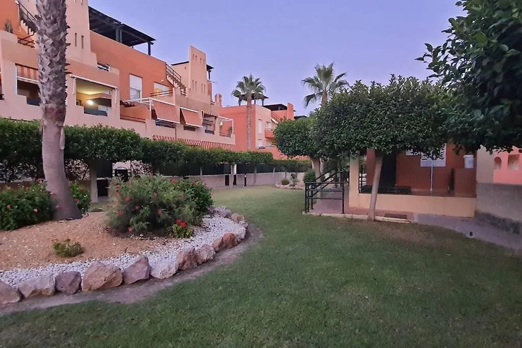 Bajo Con Patio, Piscina Y Playa A 200 Metros Apartment Playas de Vera Spain